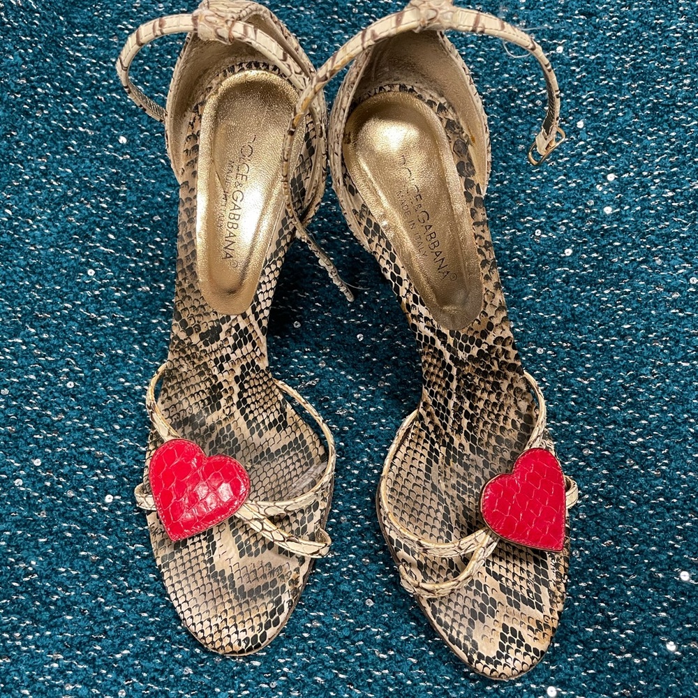 Dolce & Gabbana shoes 👠